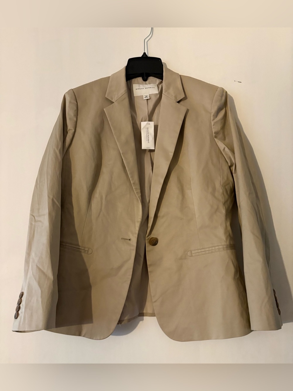 Banana Republic Women's Beige Single-Button Blazer